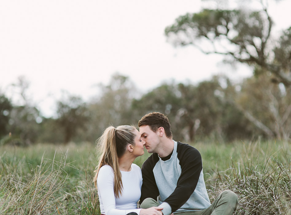 boyfriend and girlfriend kissing